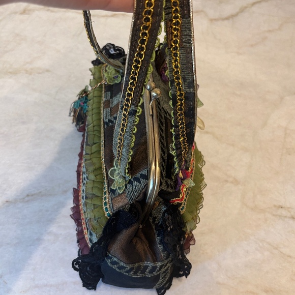 Real French Tapestry Ruffle Floral Bag – One of a Kind, Never Used, Romantic - Picture 4 of 13